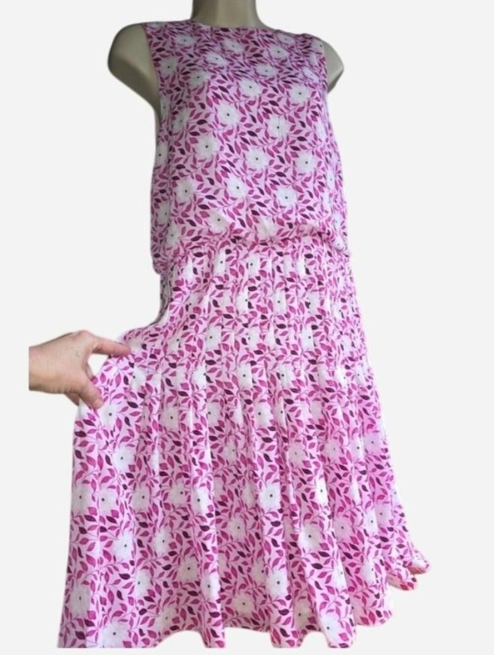 NWOT Ann Taylor Floral Dress